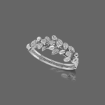 Poised Lustrous Bracelet