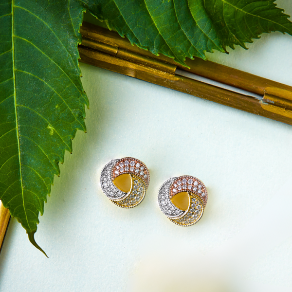 Sumptuous Diamond Studs