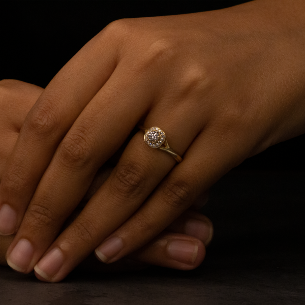 Gleaming Diamond Ring
