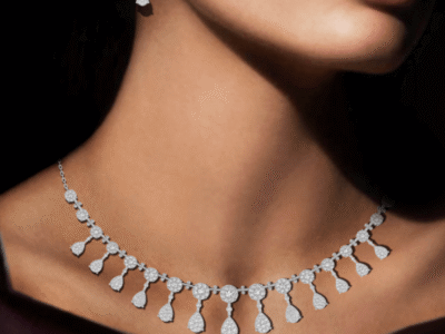 serenity-drops-white-gold-diamond-necklace-model-shoot