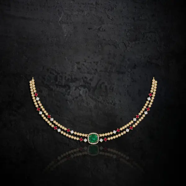 asymmetric-diamond-necklace asymmetric-diamond-necklace