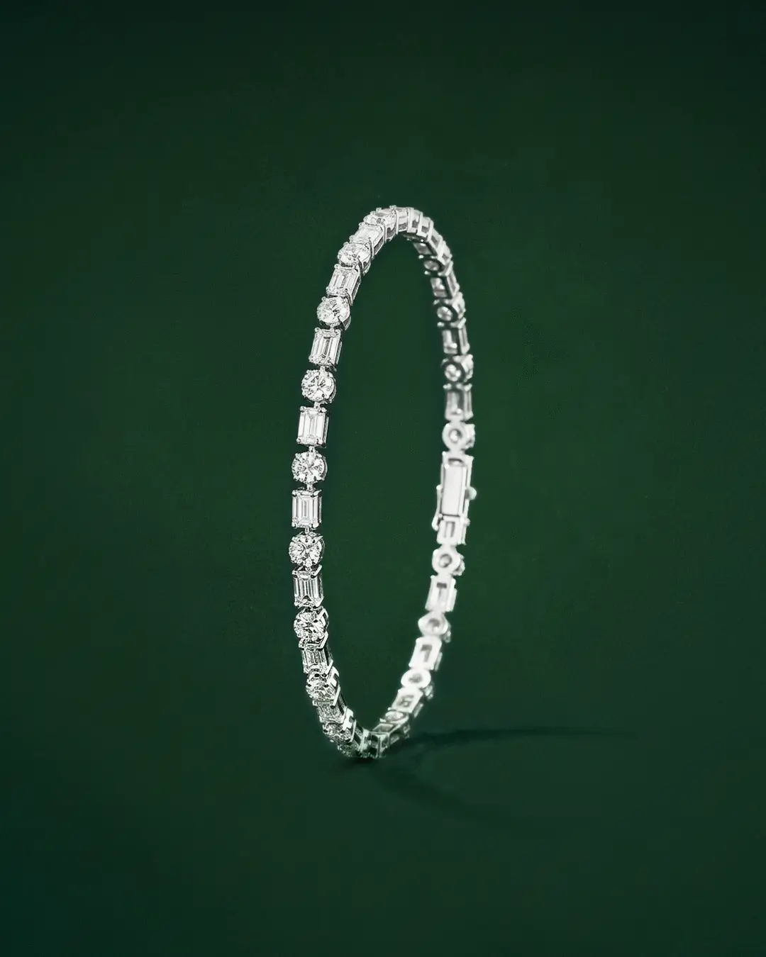 Lab-Grown-Diamond-tennis-bracelet